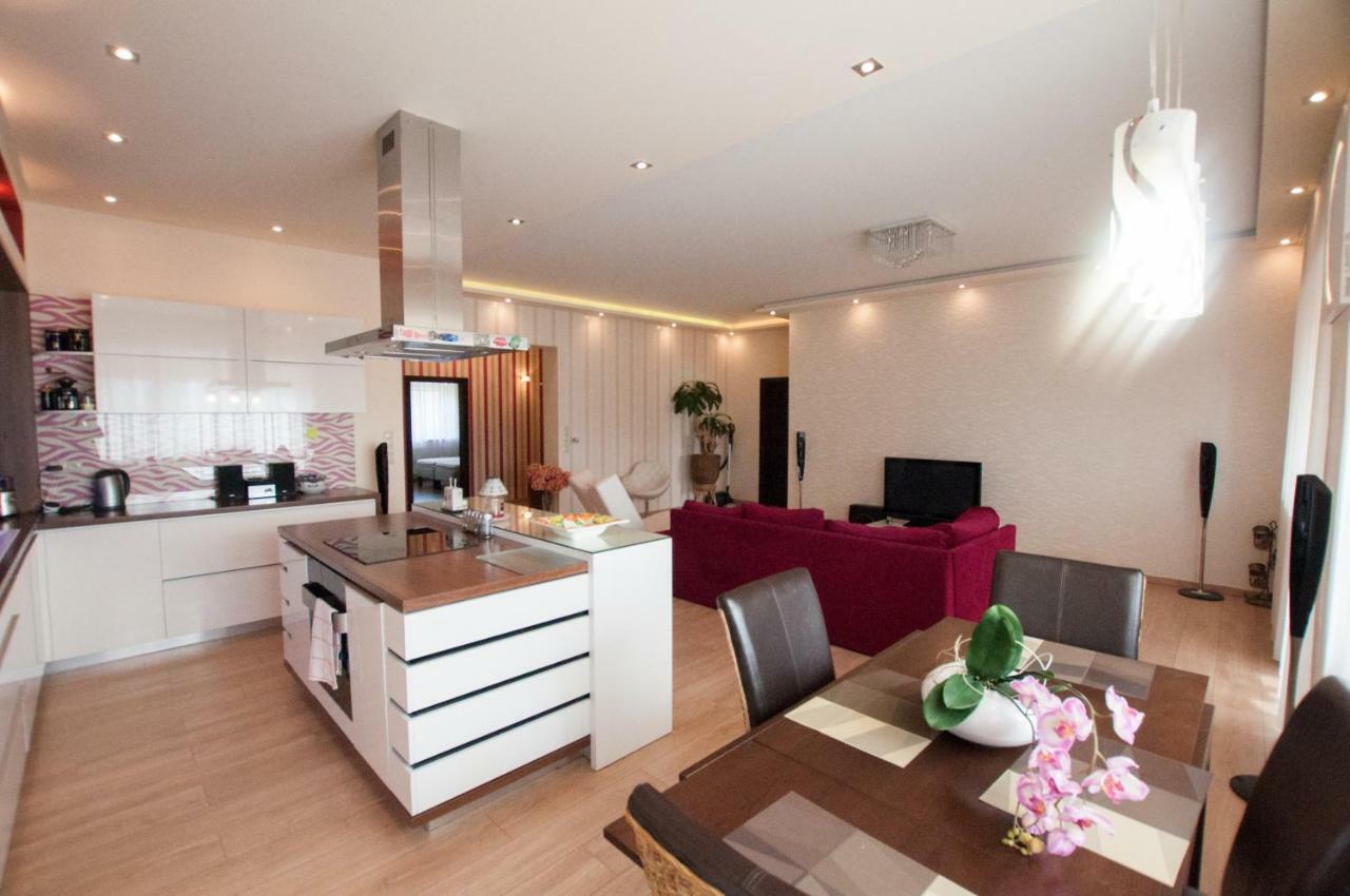 Prestige Apartment Komárno المظهر الخارجي الصورة