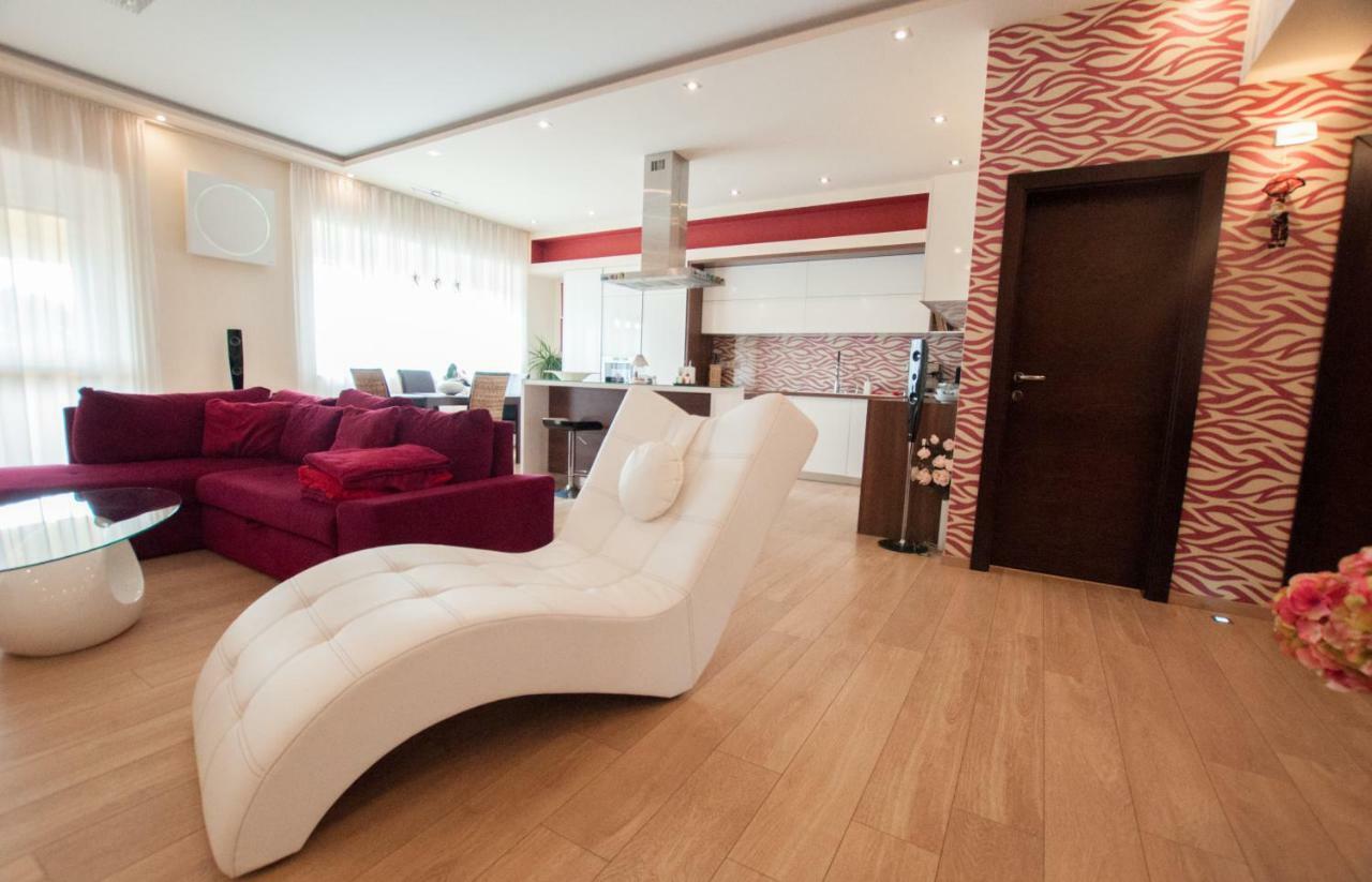 Prestige Apartment Komárno المظهر الخارجي الصورة