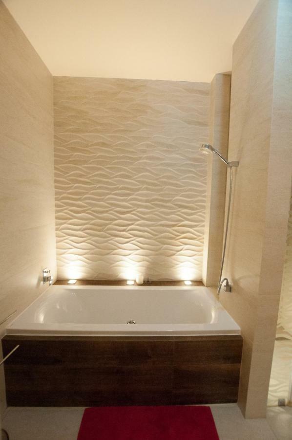 Prestige Apartment Komárno المظهر الخارجي الصورة